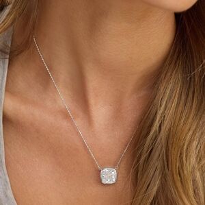 Melinda Maria Hello Flawless Necklace - Silver New ✨️ FIRM